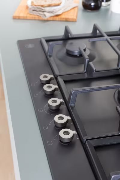 Bertazzoni Professional Series 35'' Carbonio Gas Cooktop-2