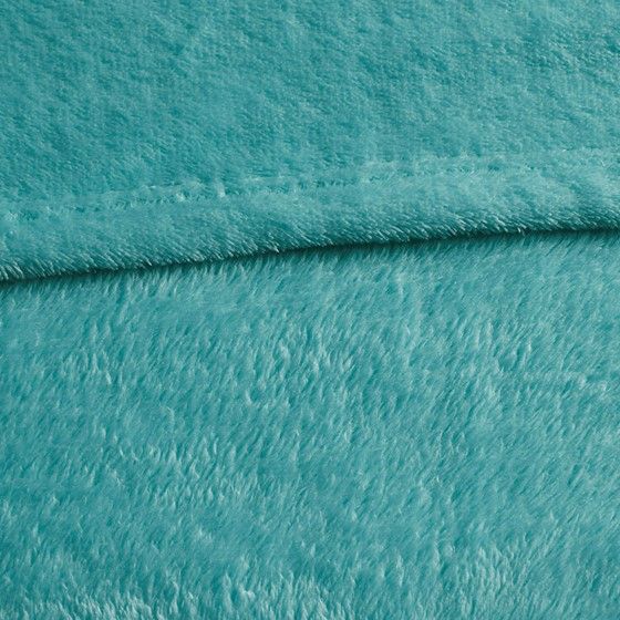 Olliix by Intelligent Design Microlight Plush Aqua King Oversized Blanket-1