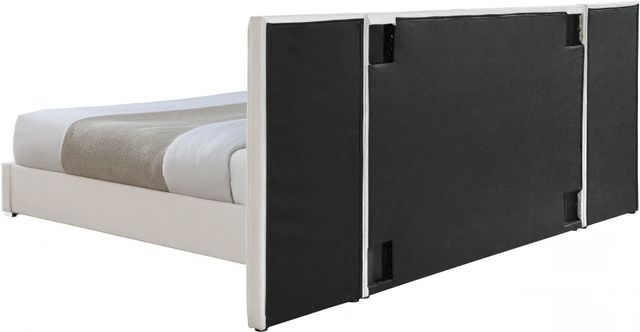 Meridian Furniture Pablo Cream Queen Upholstered Panel Bed-3