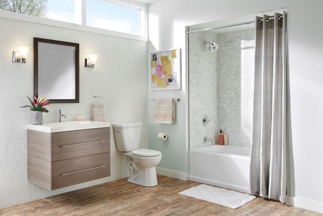 Delta Trinsic® Chrome 18" Towel Bar-1