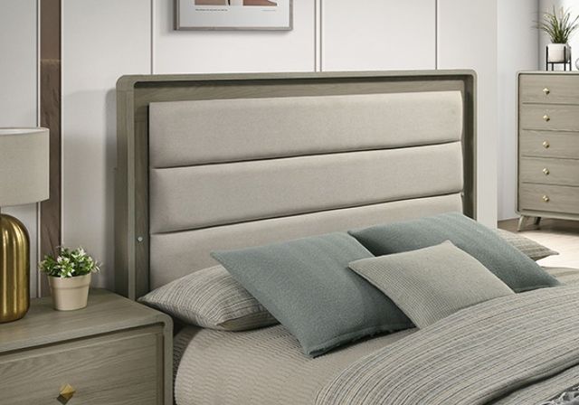 Furniture of America® Rainier 4-Piece Gray Upholstered Queen Bedroom Set-1
