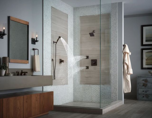 Brizo Essential™ Venetian Bronze® Hydrachoice Max® Square Body Spray Trim-4
