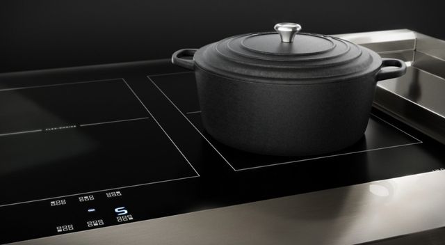 JennAir® Rise 36" Stainless Steel Pro Style Induction Range -3