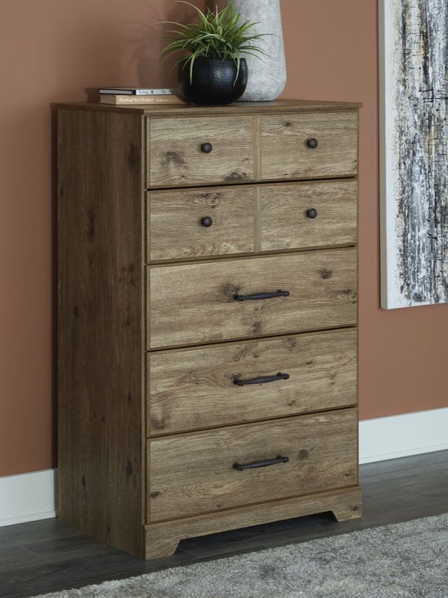 Signature Design by Ashley® Shurlee Light Brown Chest of Drawers-4