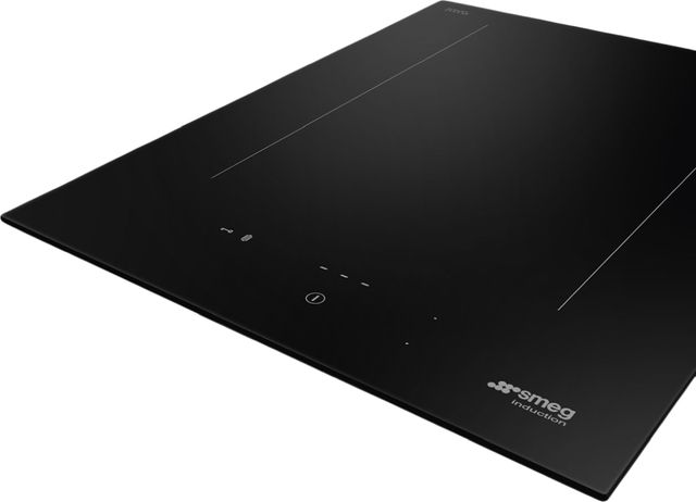 Smeg 15" Black Induction Cooktop-2
