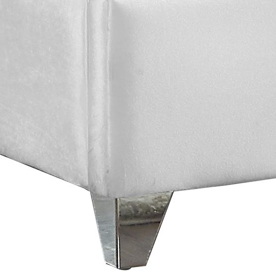 Meridian Furniture Zuma White Full Bed-1