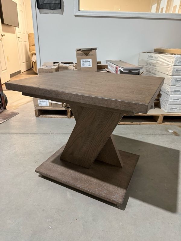 Clearance Liberty Furniture Aspen Sky Weathered Saddle Brown End Table-0