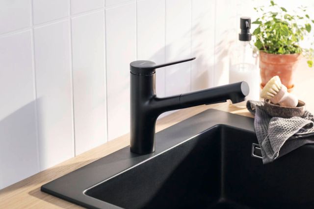 Hansgrohe Zesis Matte Black 2-Spray Pull-Out Kitchen Faucet-1