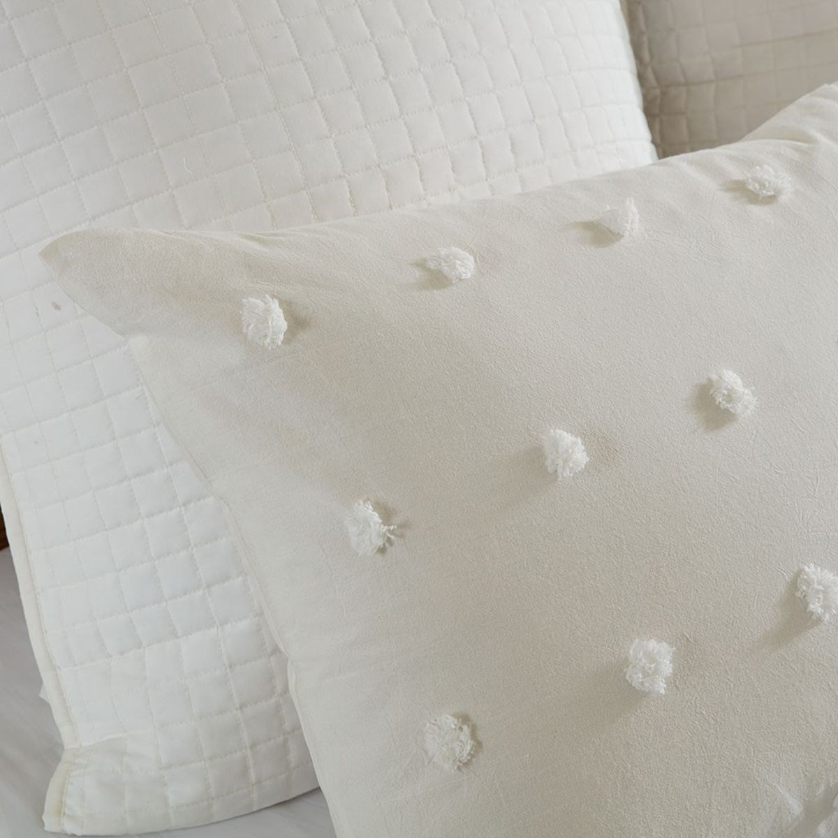 ジャケット・アウター pillow Olliix by Urban Habitat Ivory King/California King Brooklyn