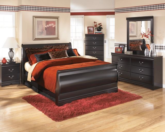 Signature Design by Ashley® Huey Vineyard Black Queen Sleigh Headboard-1