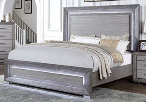 Furniture of America® Raiden Gray California King Panel Bed-1