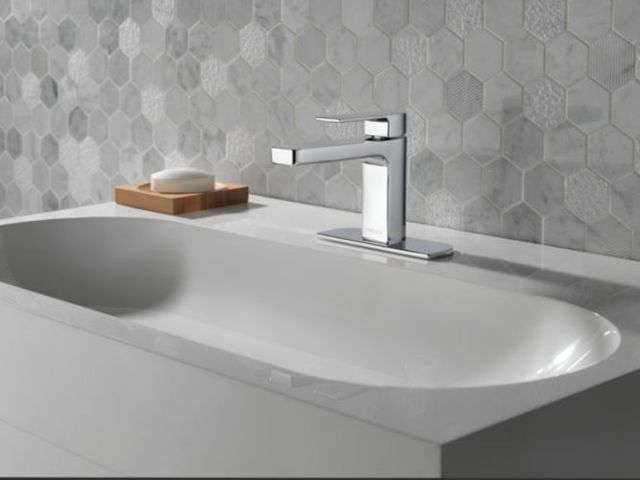 Peerless Xander® Chrome 5" Single Handle Lavatory Faucet-1