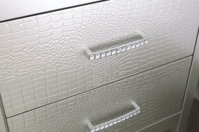 Signature Design by Ashley® Olivet Silver Bedroom Mirror-3