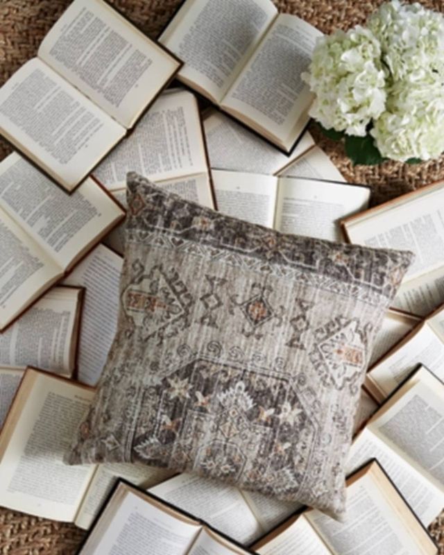 Signature Design by Ashley® Roseridge Brown/Black/Cream Pillow-3