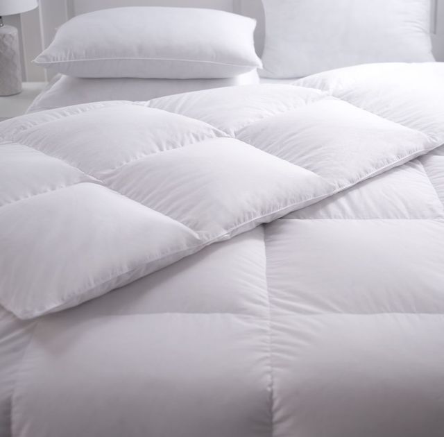 Concept ZZZ White King Prime Feather Fiber Duvet-0