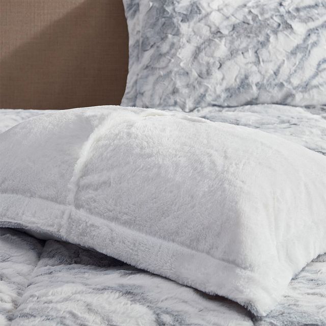 Olliix by Madison Park Lana Blue and Grey Queen Marble Faux Fur Comforter Set-3