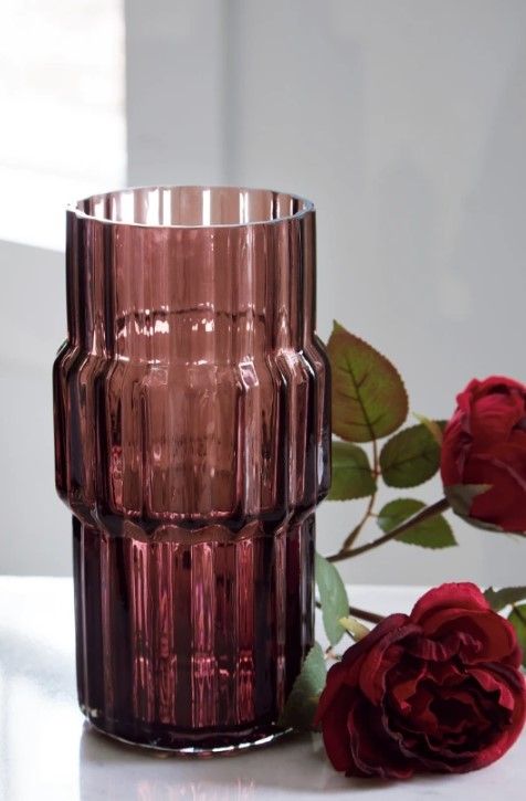 Signature Design by Ashley® Dorlow Mauve Vase-2