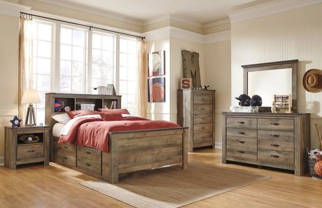 Signature Design by Ashley® Trinell 5-Piece Brown Full Panel Storage Bed Set-4