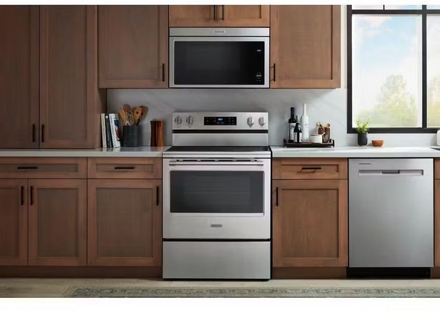 Maytag® 30" Stainless Steel Freestanding Electric Range-5