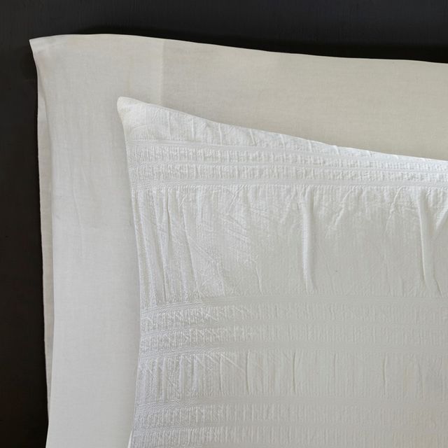 Olliix by Madison Park 4 Piece White King/California Nicolette Cotton Seersucker Duvet Cover Set-3