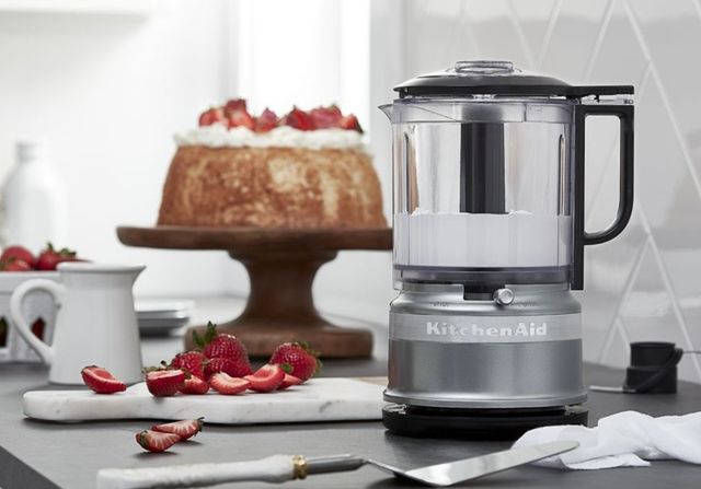 KitchenAid® 5 Cup Contour Silver Food Chopper-2