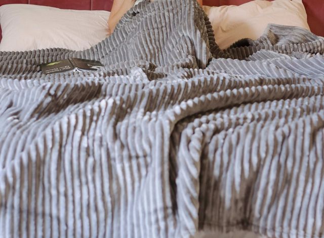 CordaRoy's® Gray XXL Throw Blanket-4