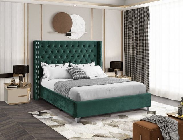 Meridian Furniture Aiden Green Velvet Full Bed-3