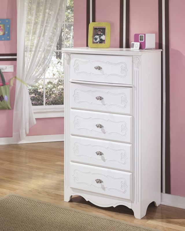Signature Design by Ashley® Exquisite White Youth Chest-1