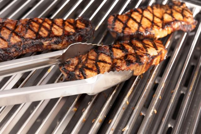 Broil King Imperial / Regal Steel V Cooking Grid-1