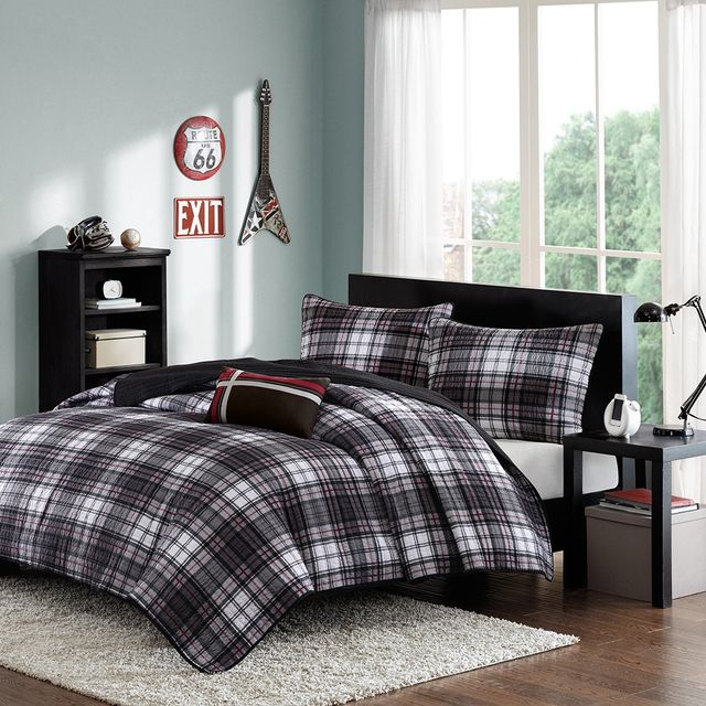Olliix by Mi Zone Harley Black Full/Queen Reversible Coverlet Set-4