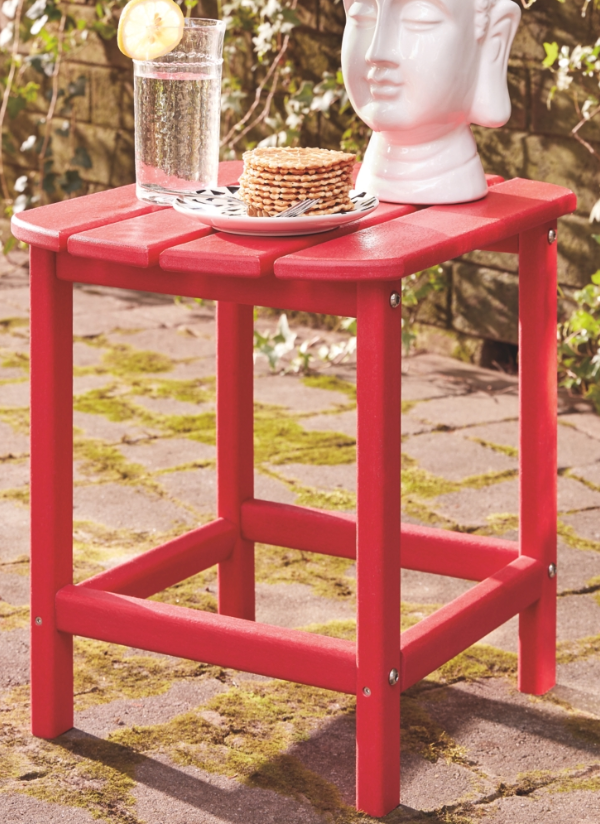 Signature Design by Ashley® Sundown Treasure Red Outdoor Rectangular End Table-3