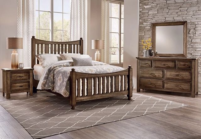 Artisan & Post by Vaughan-Bassett Maple Road Maple Syrup Queen Poster Bed-1