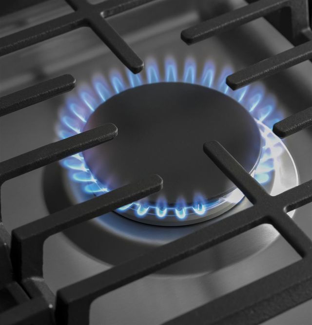 Café™ 36" Stainless Steel Built In Gas Cooktop-1