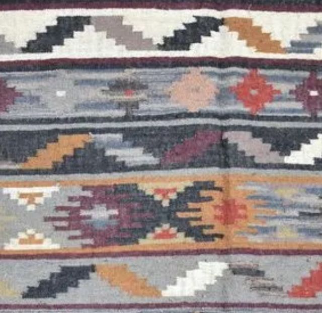 Renwil® Tatar 1'x1' Style 1 Throw Rug-2