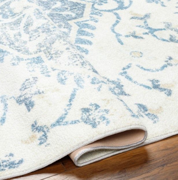 Surya Hera Blue/White 4'x6' Area Rug-3