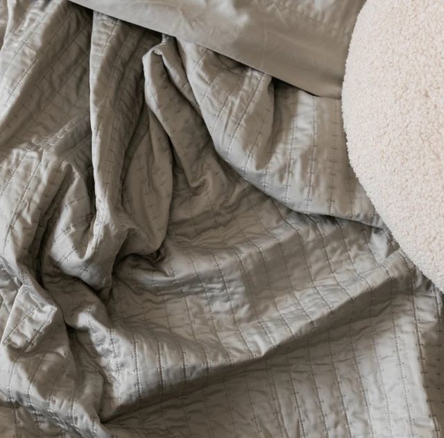 Dreamfit® DreamChill™ 4-Piece Sage Enhanced Bamboo™ Quilted Split Head California King Sheet Set-1