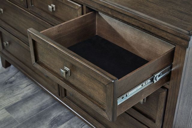 Benchcraft® Shawbeck Medium Brown Dresser-7