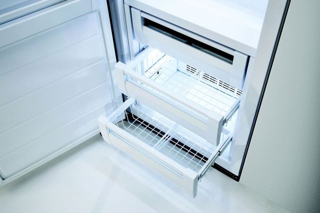 Viking® 5 Series 15.9 Cu. Ft. Frost White Professional Left Hinge All Freezer-3