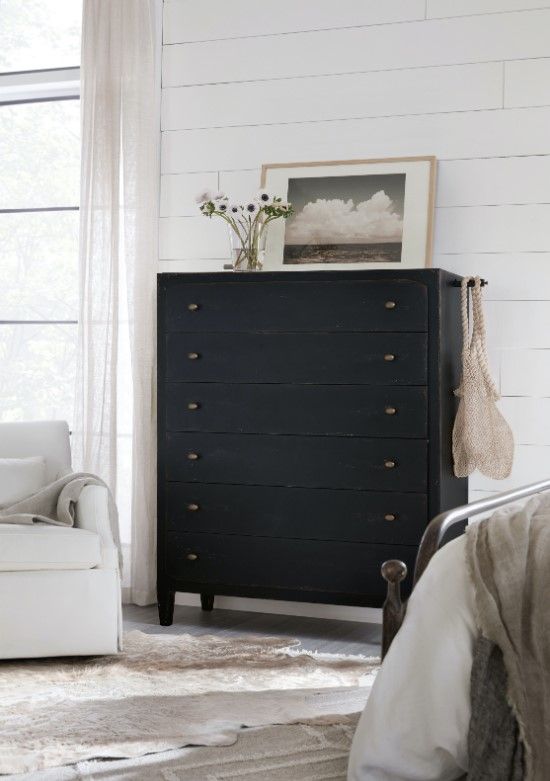 Hooker® Furniture Ciao Bella Black Chest-1