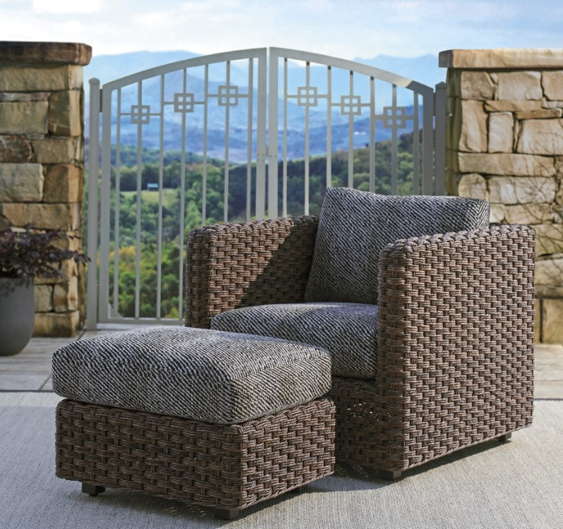 Tommy Bahama Kilimanjaro Ottoman - Thumbnail 3