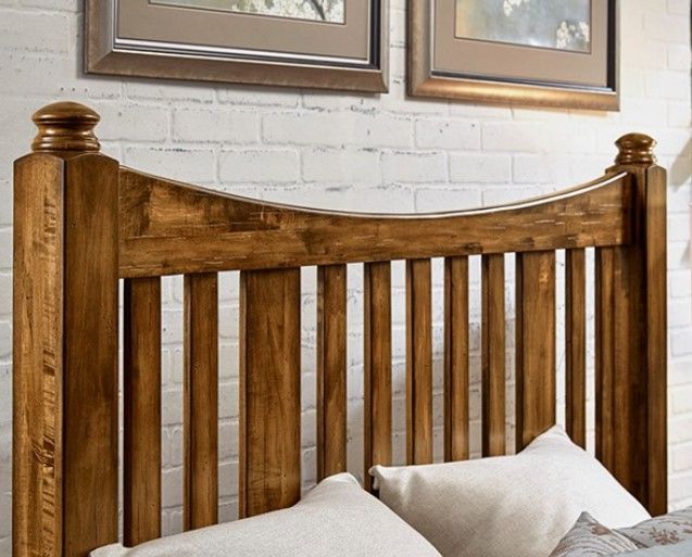 Artisan & Post by Vaughan-Bassett Maple Road Antique Amish King Slat Poster Bed-2