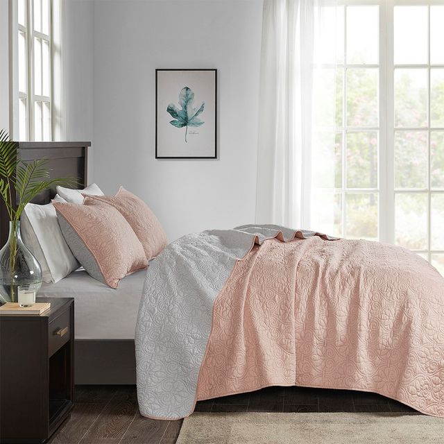 Olliix by Madison Park Blush/Light Grey King/California King Quebec Reversible Coverlet Set-4
