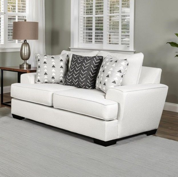 Furniture of America® Hyde Park Gray Loveseat with Pillows-2