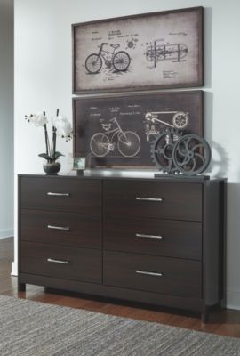 Signature Design by Ashley® Dermot Antique Black Sculpture Set-2