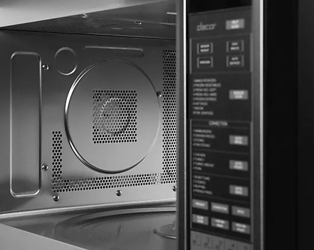 Dacor® 1.5 Cu. Ft. Stainless Steel Professional Built In/Countertop Microwave-2
