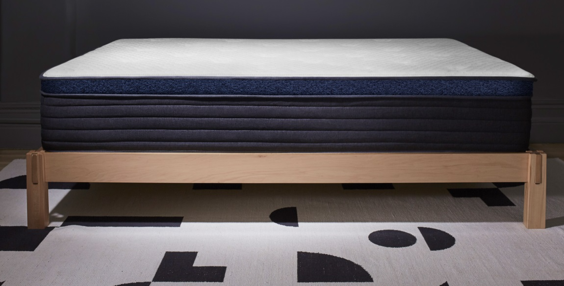 Helix Sleep Luxe Midnight Mattress - Thumbnail 4