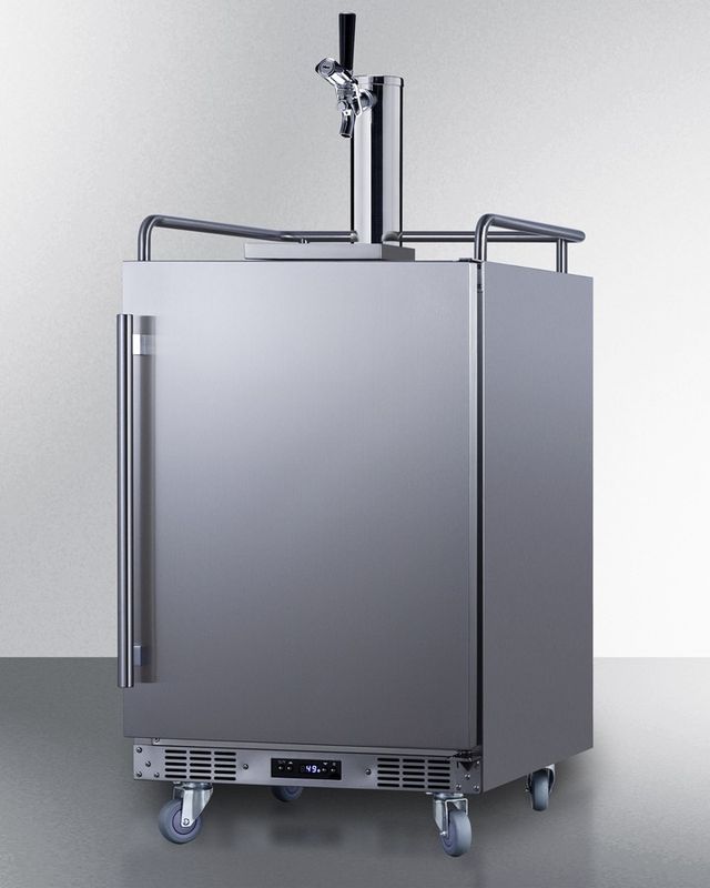 Summit® Commercial 24" Stainless Steel Built-In Outdoor Beer Kegerator-2