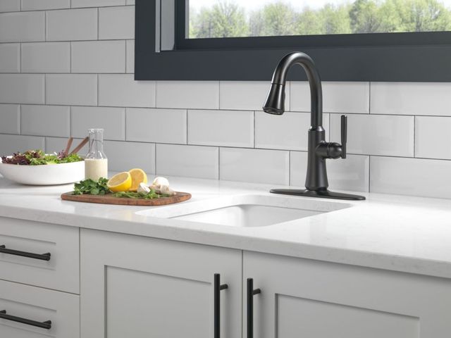 Delta Coranto® Matte Black Single Handle Pull-Down Bar/Preparation Kitchen Faucet-4