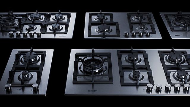 Summit® 12" Stainless Steel Natural Gas Cooktop-5