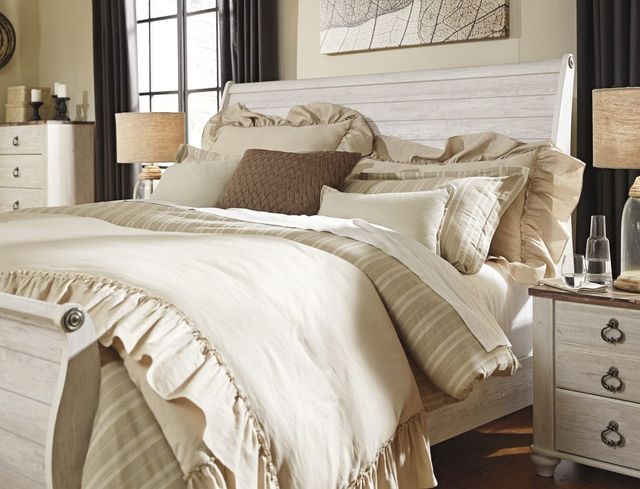 Signature Design by Ashley® Willowton Whitewash Queen Sleigh Headboard-3